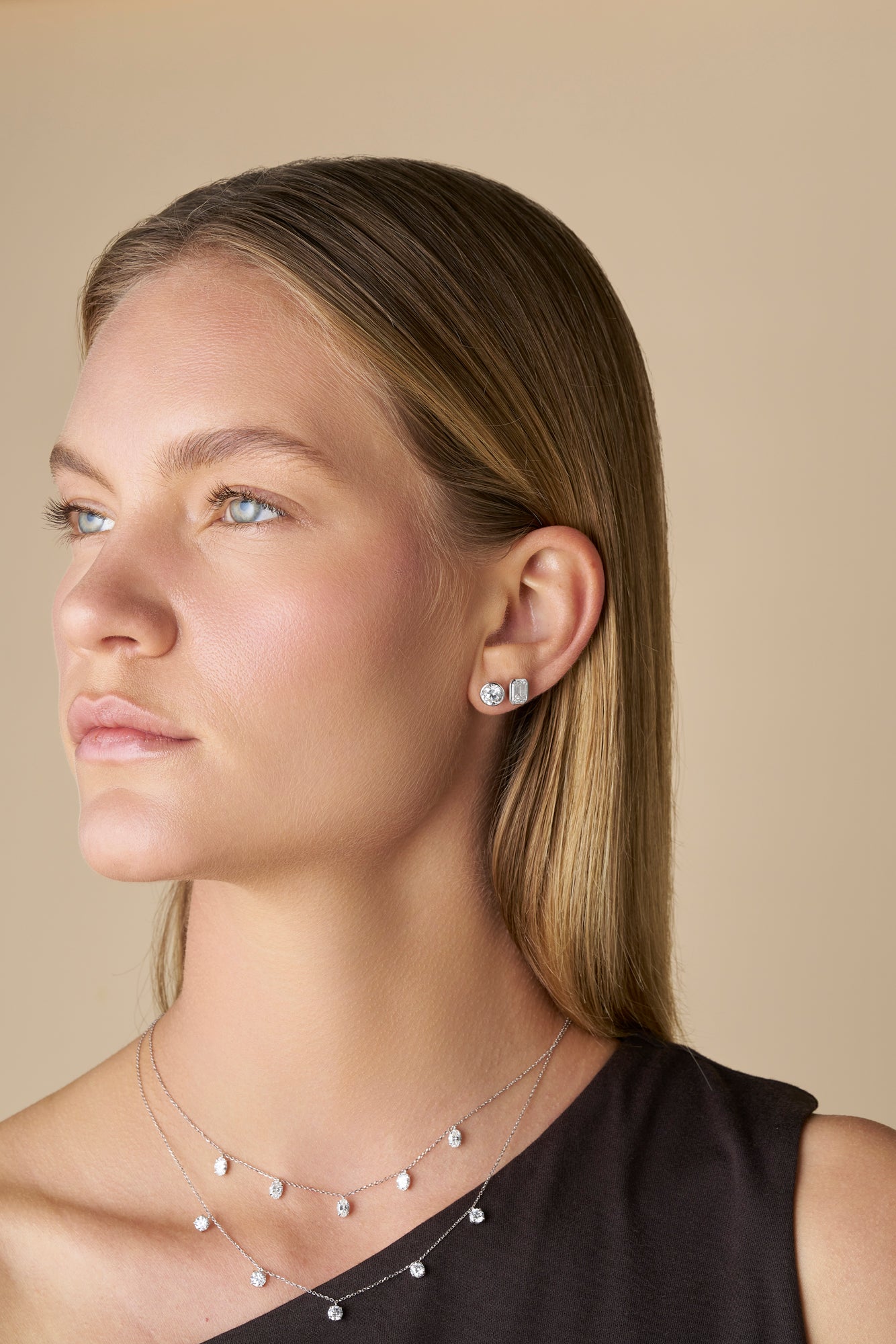 1.5ct Hanging Round Station Necklace Solid White Gold Lab Grown Diamonds — front view