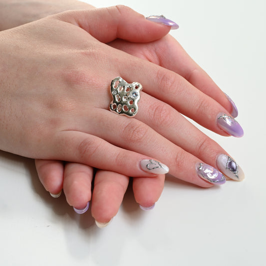 Side view of Cosmic Sapphire Diamond Ring - 999 Fine Silver