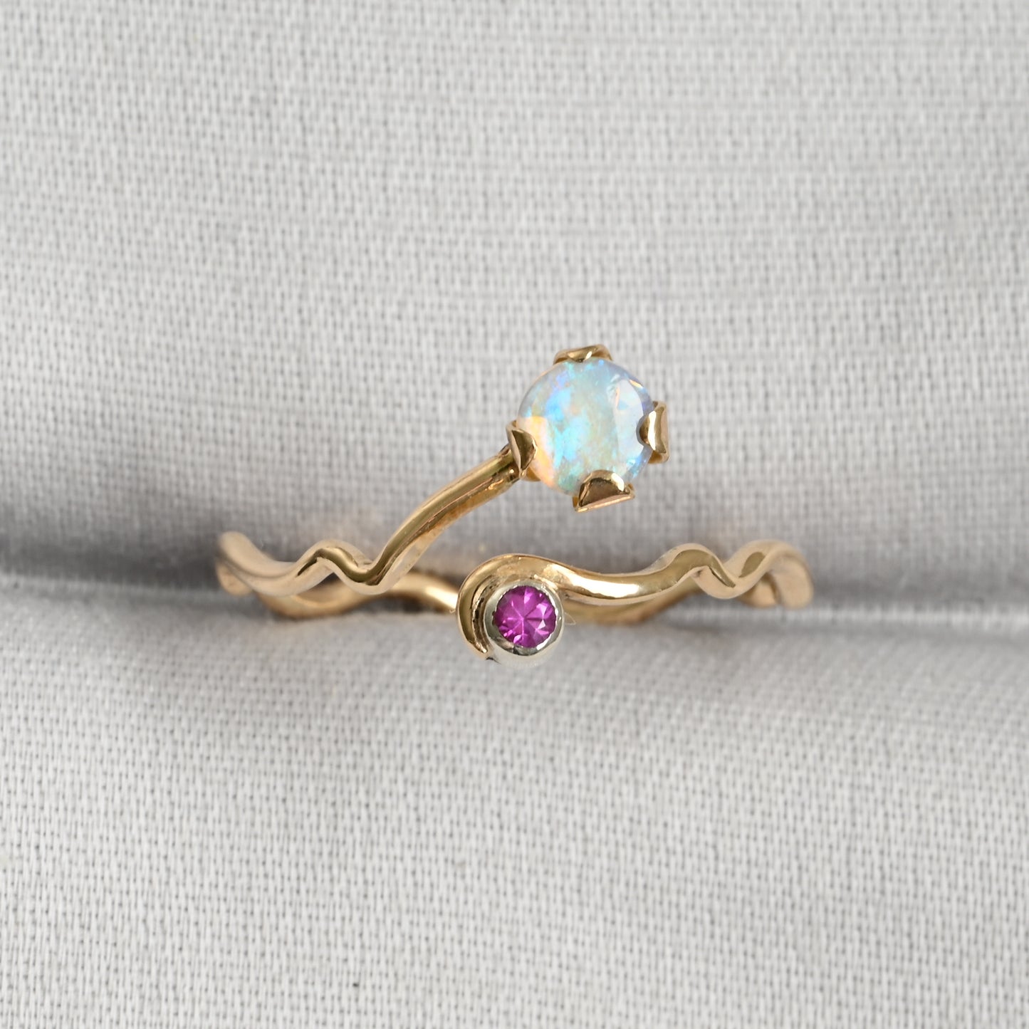 Crystal Opal Wavy Gold Ring with Pink Sapphire