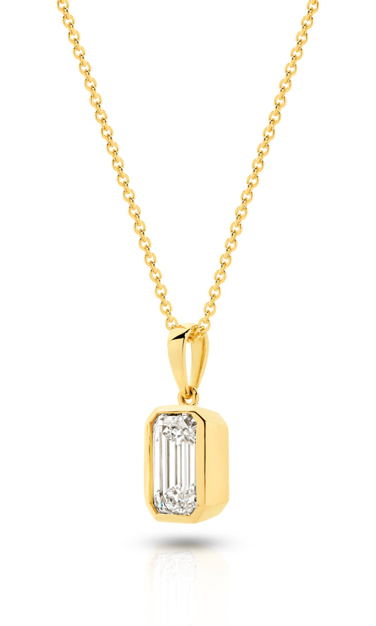 1ct Emerald Bezel Pendant Solid Yellow Gold Lab Grown Diamonds — top view