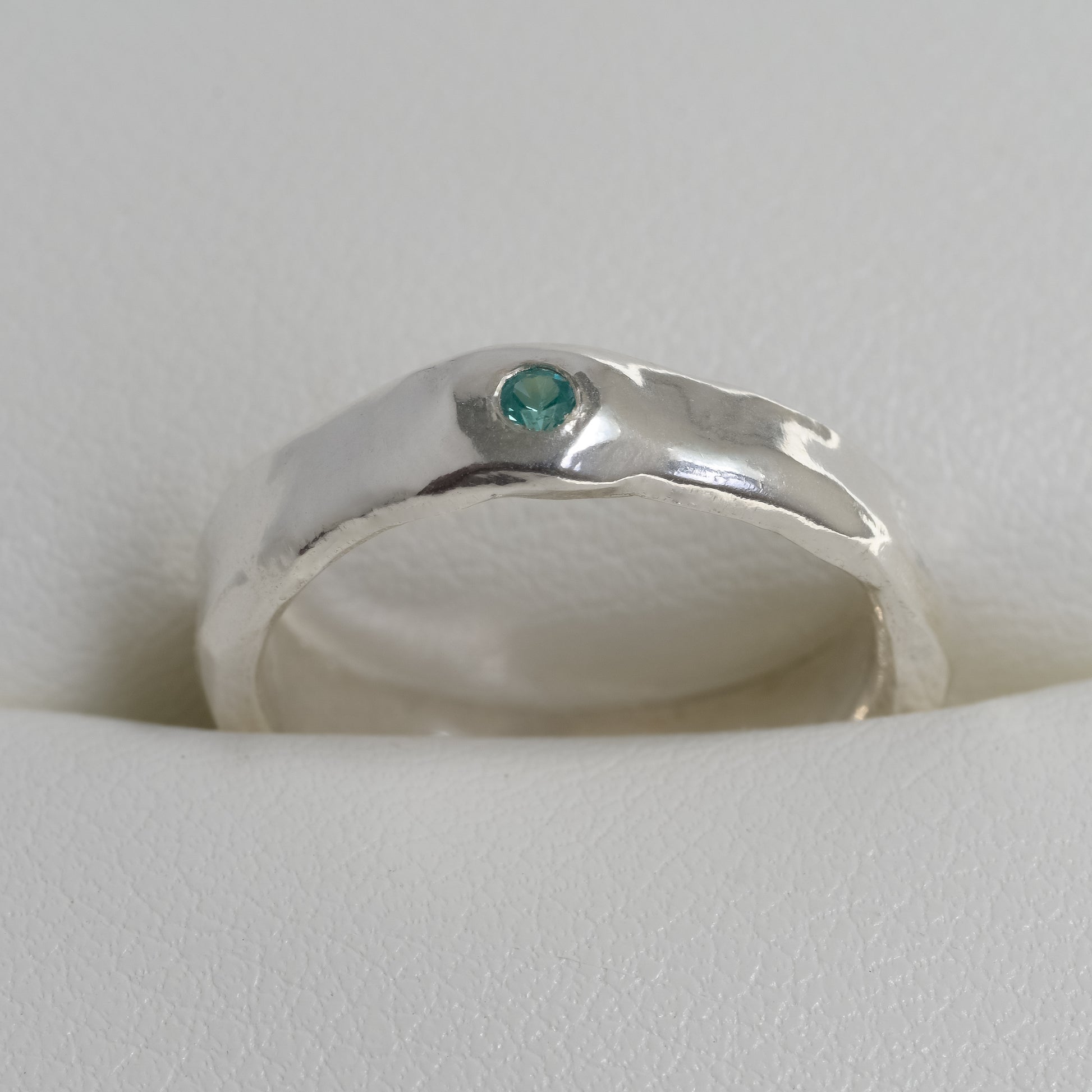 Melted Silver Ring with paraiba garnet Whisper