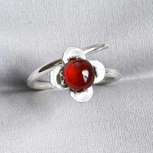 Hessonite garnet flower silver ring